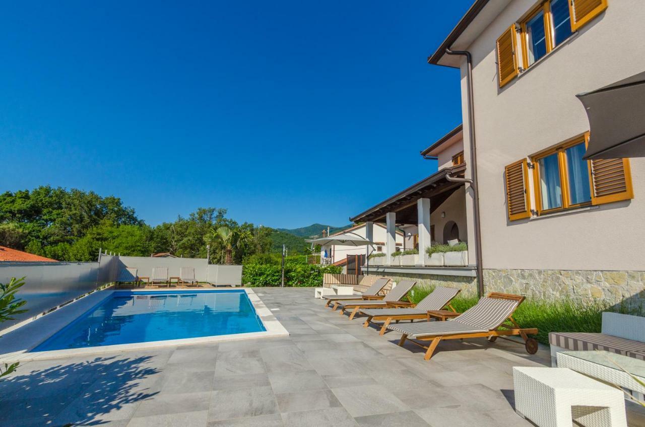 Apartments Villa Sonja Matulji Exterior foto