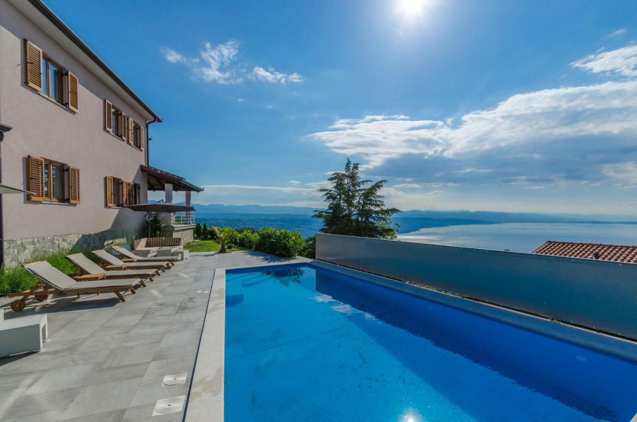 Apartments Villa Sonja Matulji Exterior foto